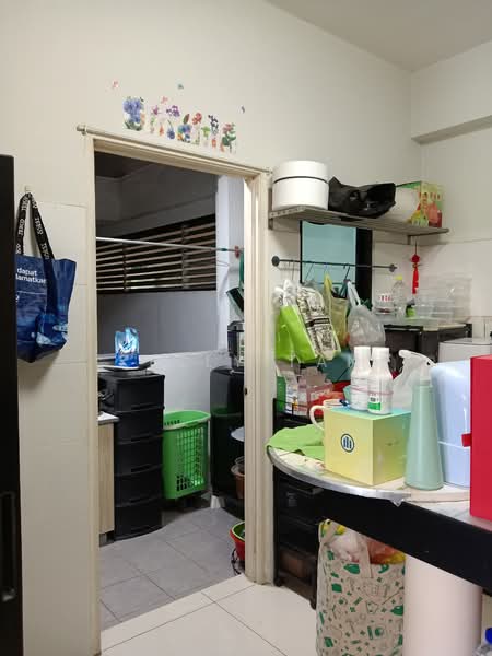 Kinta Riverfront Hotel & Suites untuk Untuk Dijual - RM 430,000, Mac 2026 - Kitchen - PropertyGuru.com.my