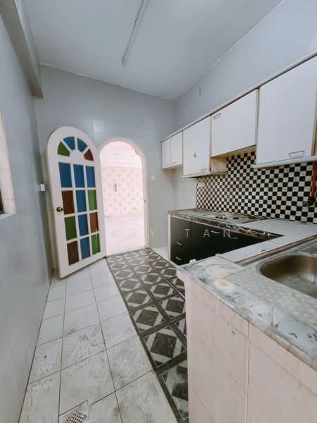 Condominium for Sale at Villa Putra - Libby Tan - Kitchen - PropertyGuru.com.my