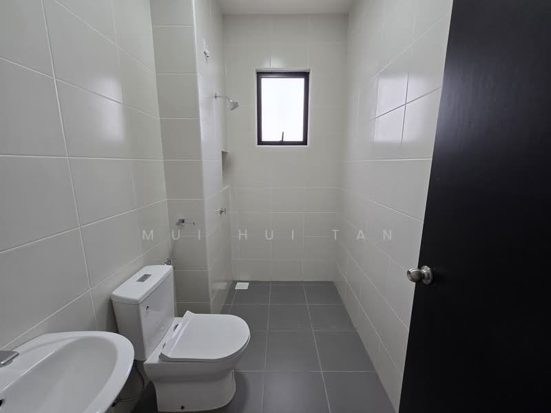 Cluster House for Rent in Iskandar Puteri (Nusajaya) (Johor) - Mui Hui Tan - Bathroom - PropertyGuru.com.my