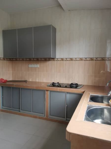 Taman Sejati 3 Sitiawan untuk Untuk Dijual - RM 258,000, Mac 2026 - Kitchen - PropertyGuru.com.my