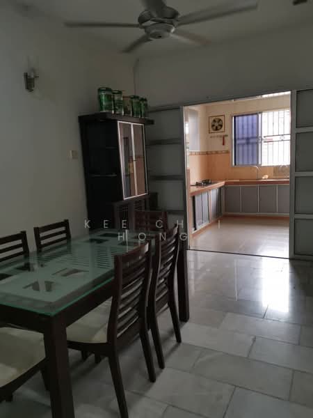 Taman Sejati 3 Sitiawan untuk Untuk Dijual - RM 258,000, Mac 2026 - Dining Room - PropertyGuru.com.my
