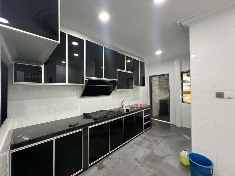 Bandar Pulai Jaya untuk Untuk Dijual - RM 610,000, Mac 2026 - Kitchen - PropertyGuru.com.my