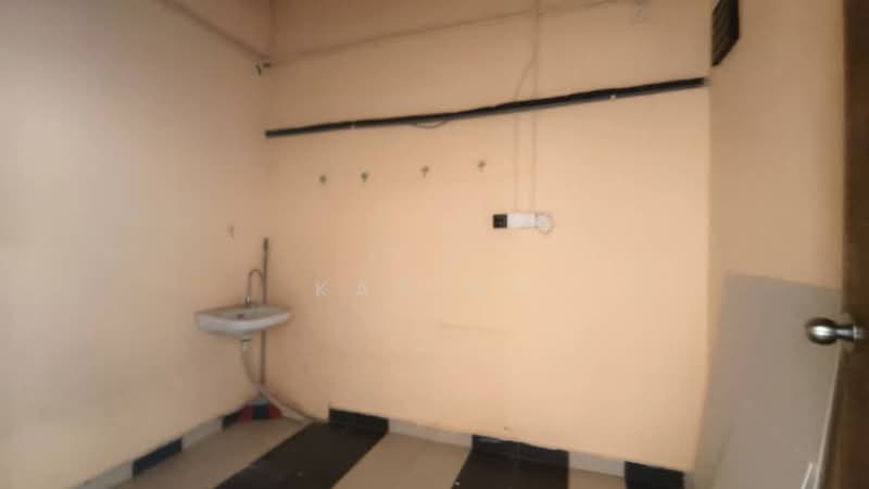 Shop for Rent in Taman Kota Masai (Pasir Gudang) - Kay Ng - Interior - PropertyGuru.com.my