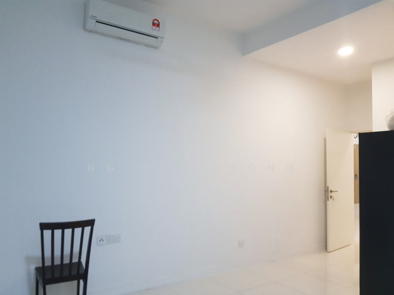 Service Residence for Sale at Skypod Residence - Ng Hon Keong - Interior - PropertyGuru.com.my