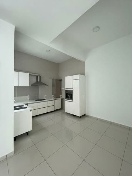 Empire Residence untuk Untuk Disewa - RM 5,500 /bulan, Mac 2026 - Kitchen - PropertyGuru.com.my