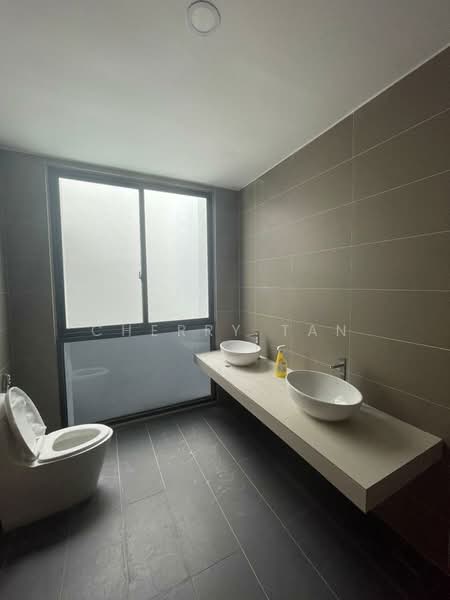 Empire Residence untuk Untuk Disewa - RM 5,500 /bulan, Mac 2026 - Bathroom - PropertyGuru.com.my