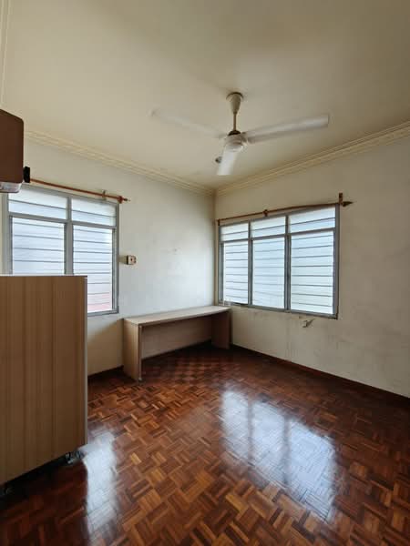 Semi-Detached House for Sale in Taman Pelangi (Johor Bahru) - Sharon Ng - Interior - PropertyGuru.com.my