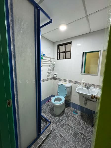 Mawar Apartment untuk Untuk Dijual - RM 750,000, Mac 2026 - Bathroom - PropertyGuru.com.my