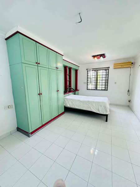 Taman Sri Putri untuk Untuk Dijual - RM 760,000, Mac 2026 - Bedroom - PropertyGuru.com.my