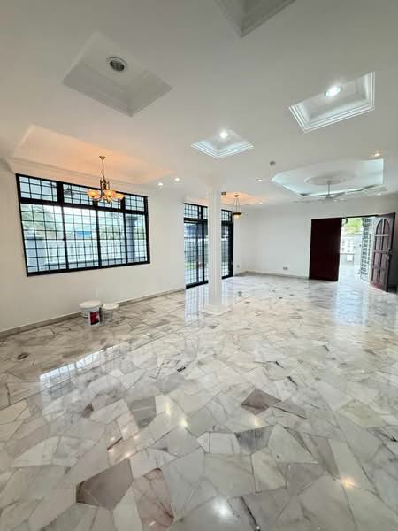 Taman Desa Jaya Johor Bahru untuk Untuk Dijual - RM 638,000, Mac 2026 - Living Room - PropertyGuru.com.my