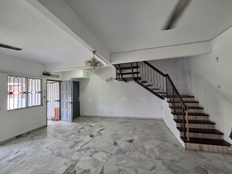 2-storey Terraced House for Sale in Taman TTDI Jaya (Shah Alam) - Kenson Ho - Living Room - PropertyGuru.com.my