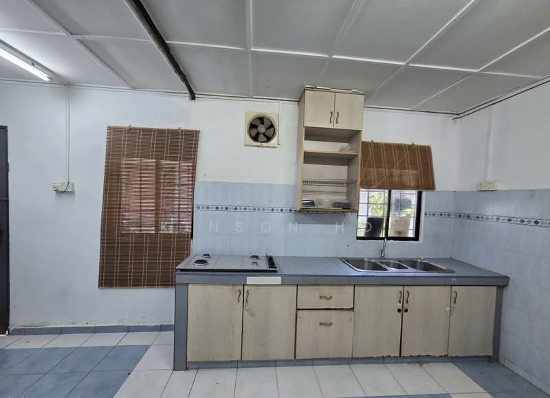 2-storey Terraced House for Sale in Taman TTDI Jaya (Shah Alam) - Kenson Ho - Kitchen - PropertyGuru.com.my