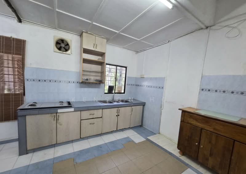 2-storey Terraced House for Sale in Taman TTDI Jaya (Shah Alam) - Kenson Ho - Kitchen - PropertyGuru.com.my