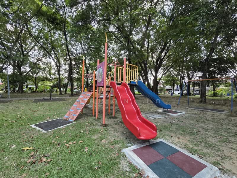 2-storey Terraced House for Sale in Taman TTDI Jaya (Shah Alam) - Kenson Ho - Exterior - PropertyGuru.com.my