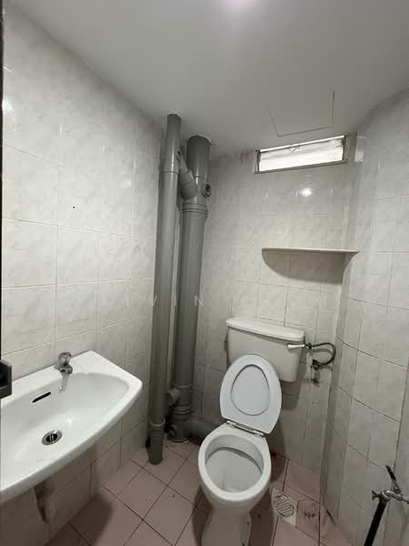 Apartment for Sale at Jade View - Calvin Keoh - Bathroom - PropertyGuru.com.my