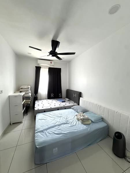 2-storey Terraced House for Sale in Taman Glenmarie (Johor Bahru) - Mars Hoe - Bedroom - PropertyGuru.com.my