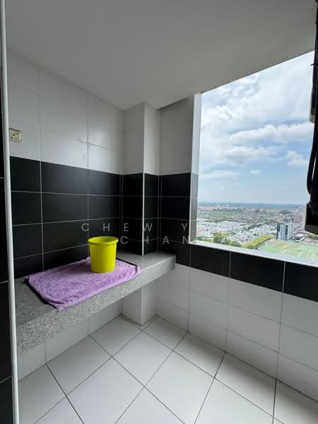 D'Inspire Residence (Inspira Bestari) untuk Untuk Disewa - RM 2,500 /bulan, Mac 2026 - Balcony - PropertyGuru.com.my