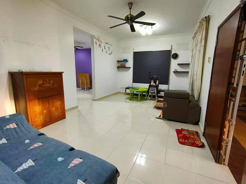 2-storey Terraced House for Sale in Taman Seri Orkid (Skudai) - Sharon Ng - Living Room - PropertyGuru.com.my