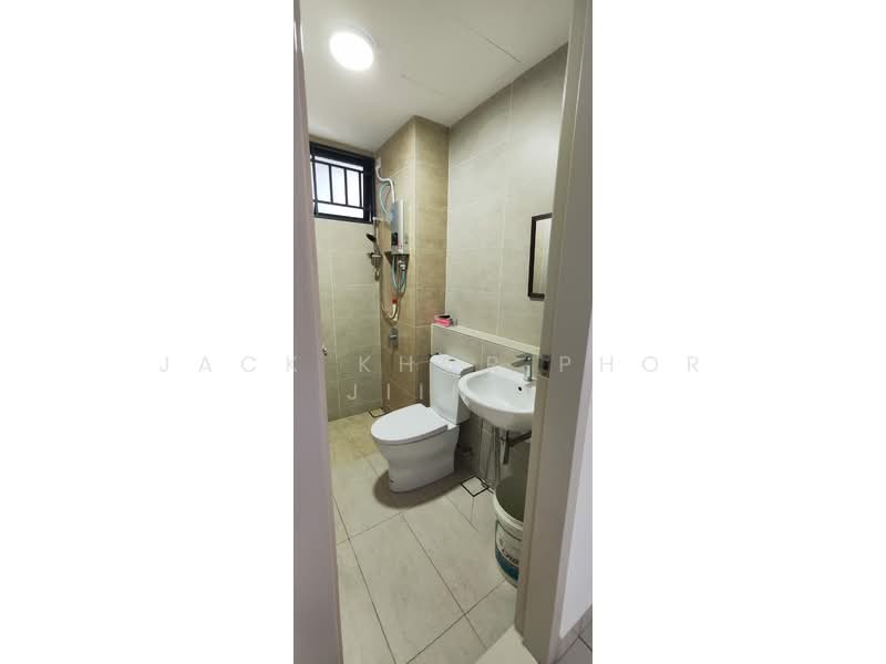 Service Residence for Sale at Setia City Residences - Jack Khor Phor Jiing - Bathroom - PropertyGuru.com.my
