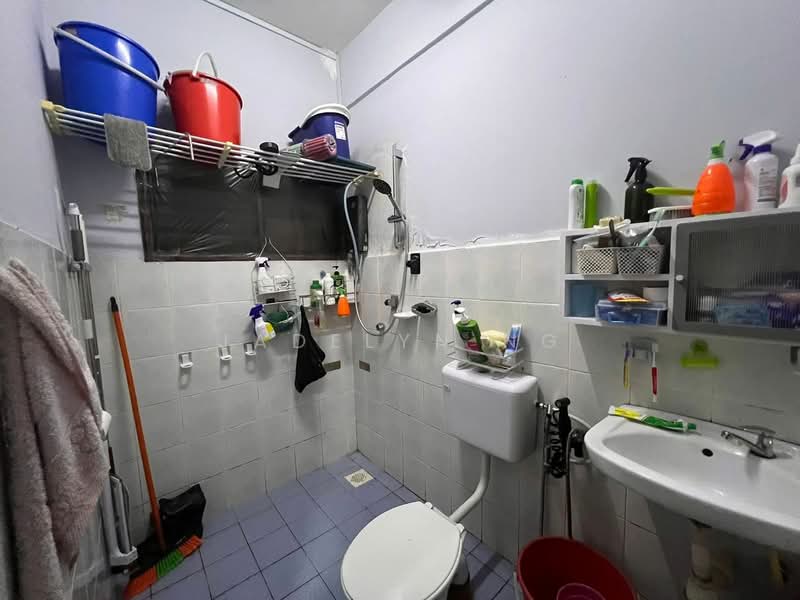 Kulai Kulai Kulai untuk Untuk Disewa - RM 1,300 /bulan, Mac 2026 - Bathroom - PropertyGuru.com.my