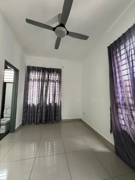 Rumah Teres 2 Tingkat untuk Disewa di Kulai (Johor) - Jadelyn Ng - Bathroom - PropertyGuru.com.my