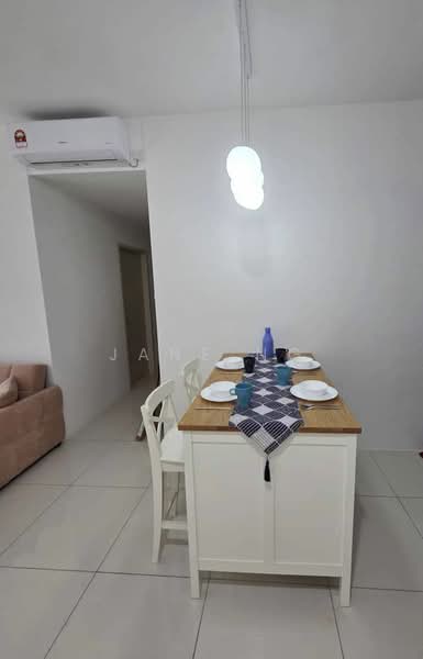 Vivo Executive Apartment untuk Untuk Disewa - RM 1,700 /bulan, Mac 2026 - Dining Room - PropertyGuru.com.my