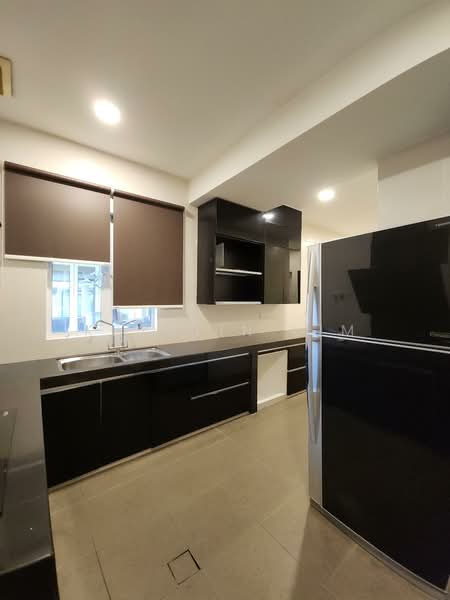 Kemuning Utama Palma untuk Untuk Dijual - RM 1,600,000, Mac 2026 - Kitchen - PropertyGuru.com.my