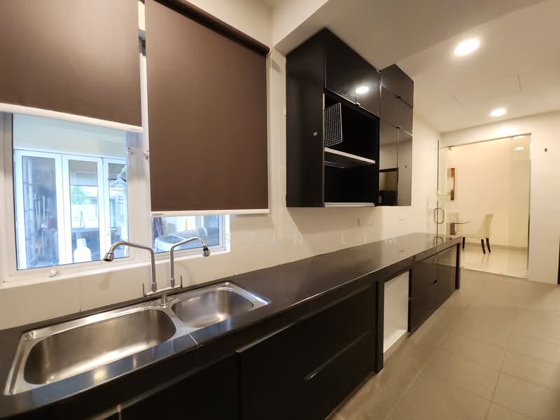 Kemuning Utama Palma untuk Untuk Dijual - RM 1,600,000, Mac 2026 - Kitchen - PropertyGuru.com.my