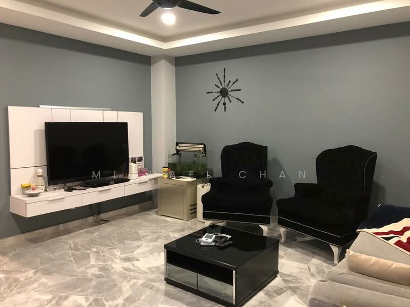 2-storey Terraced House for Sale in Puchong (Selangor) - Michael Chan - Living Room - PropertyGuru.com.my
