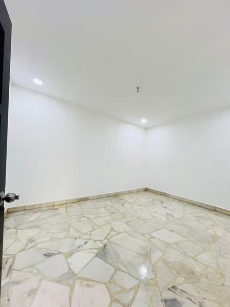 Senai untuk Untuk Dijual - RM 548,000, Mac 2026 - Interior - PropertyGuru.com.my