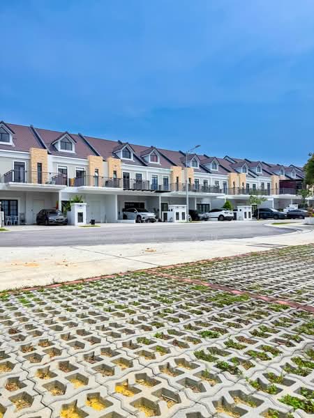 Monet Springtime @ Monet Residences Sunsuria City untuk Untuk Dijual - RM 675,000, Mac 2026 - Exterior - PropertyGuru.com.my