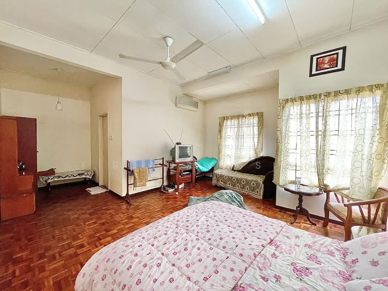 2-storey Terraced House for Sale in Shah Alam (Selangor) - Firdaus Husin - PropertyGuru.com.my