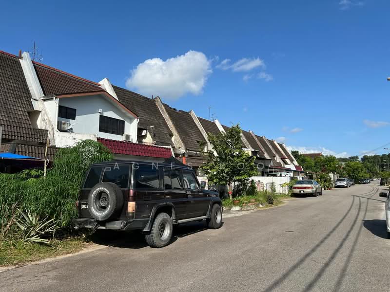 Rumah Teres 2 Tingkat untuk Dijual di Bandar Baru Permas Jaya (Permas Jaya) - Agnes Boo - Exterior - PropertyGuru.com.my