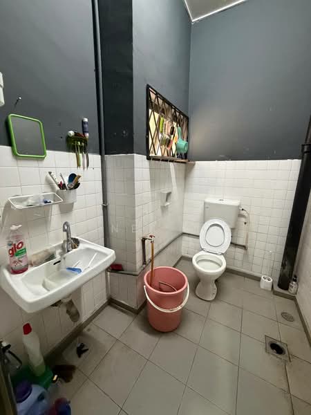 Rumah Teres 2 Tingkat untuk Dijual di Bandar Baru Permas Jaya (Permas Jaya) - Agnes Boo - Bathroom - PropertyGuru.com.my