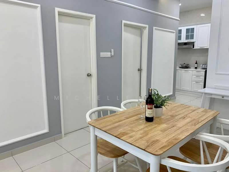 Service Residence for Sale at D'Summit Residences - Michelle Lim - Dining Room - PropertyGuru.com.my