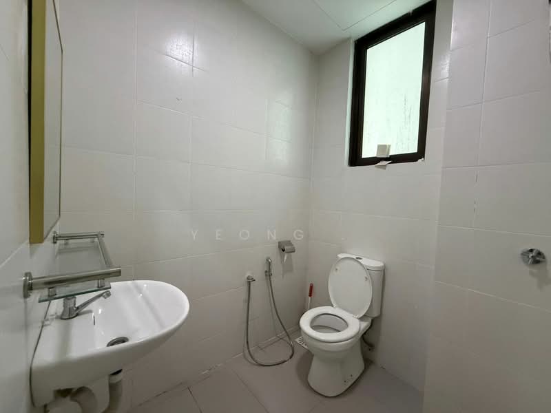 Condominium for Sale at Serin Residency - Yeong . - Bathroom - PropertyGuru.com.my