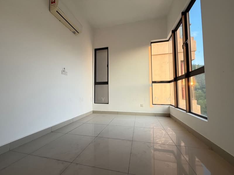 Condominium for Sale at Legendview - Mandy Cheow - Interior - PropertyGuru.com.my