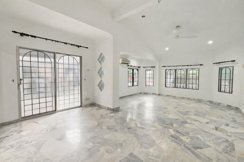 Rumah Teres 1.5 Tingkat untuk Dijual di Taman Alam Megah (Shah Alam) - Jason Ooi - Living Room - PropertyGuru.com.my