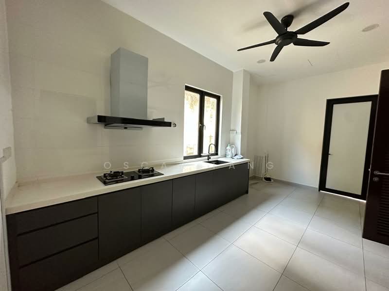 Bungalow for Sale in Putra Heights (Subang Jaya) - Oscar Tang - Kitchen - PropertyGuru.com.my
