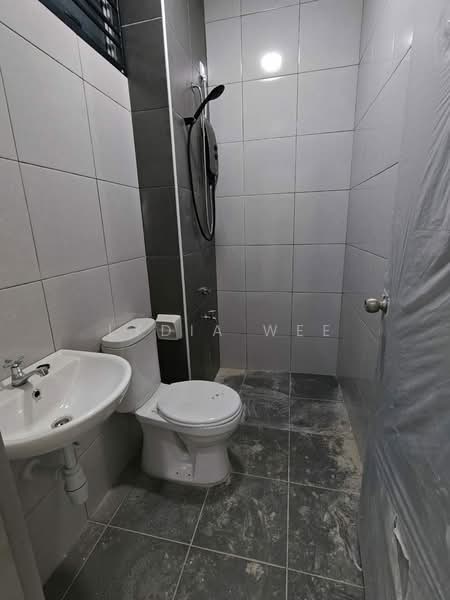 Piccolo 2 untuk Untuk Disewa - RM 2,000 /bulan, Mac 2026 - Bathroom - PropertyGuru.com.my