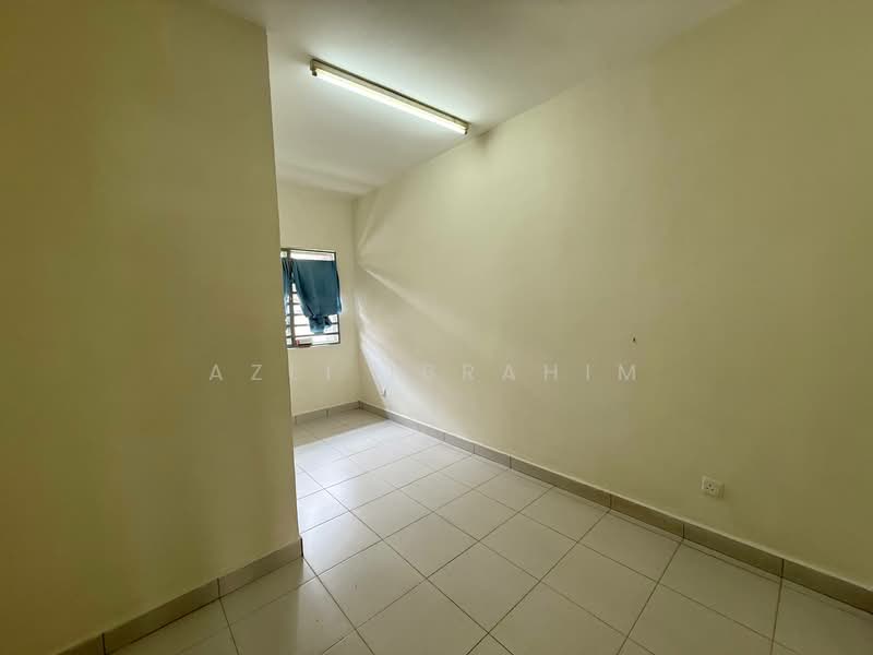 2-storey Terraced House for Sale in Shah Alam (Selangor) - Azli Ibrahim - Interior - PropertyGuru.com.my