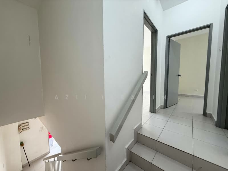 2-storey Terraced House for Sale in Shah Alam (Selangor) - Azli Ibrahim - Interior - PropertyGuru.com.my