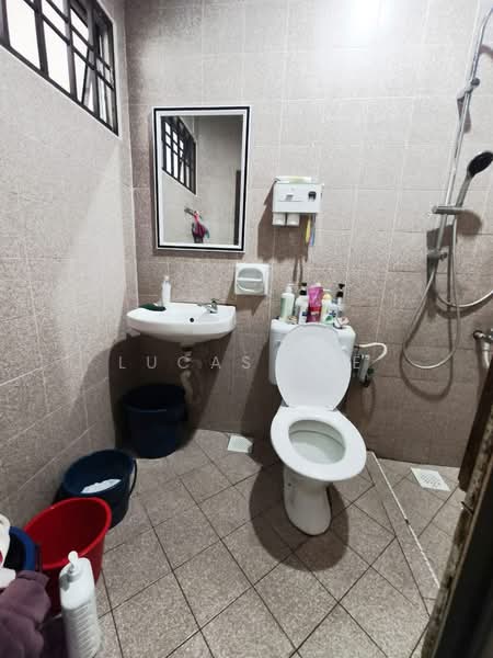 2-storey Terraced House for Sale in Taman Nusa Jaya Mas (Iskandar Puteri (Nusajaya)) - Lucas Lee - Bathroom - PropertyGuru.com.my