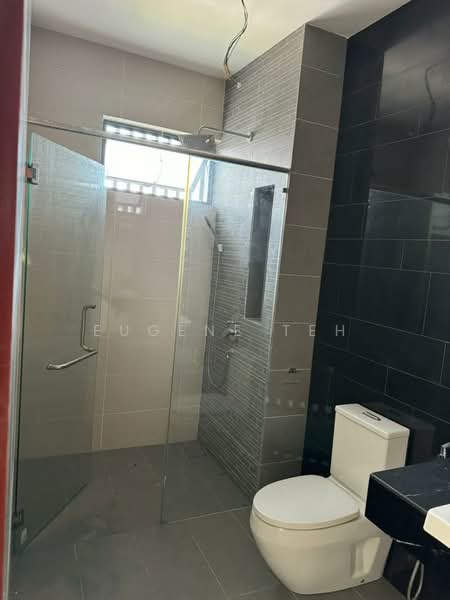 Semi-Detached House for Sale in Seremban (Negeri Sembilan) - Eugene Teh - Bathroom - PropertyGuru.com.my