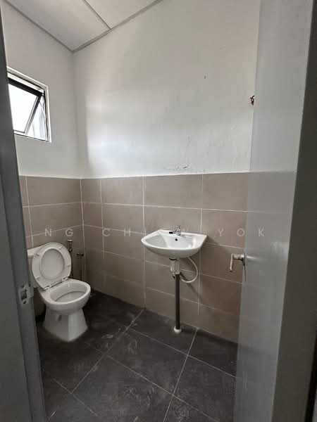 Penampang warehouse untuk Untuk Disewa - RM 8,800 /bulan, Apr 2026 - PropertyGuru.com.my