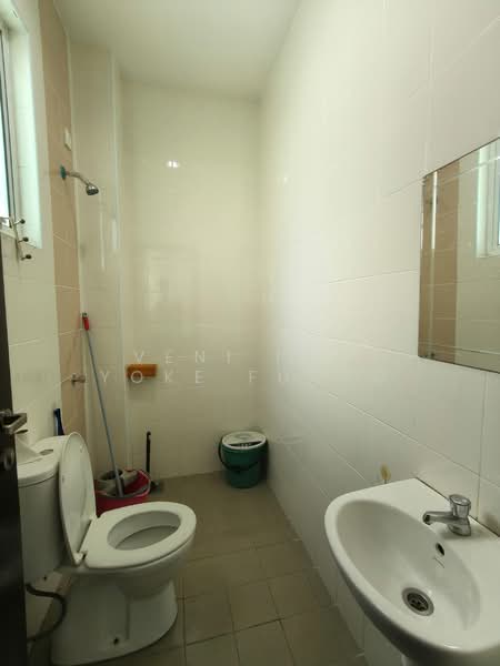 Semi-Detached House for Rent in Setia Alam (Selangor) - Veni Foo Yoke Fuang - Bathroom - PropertyGuru.com.my