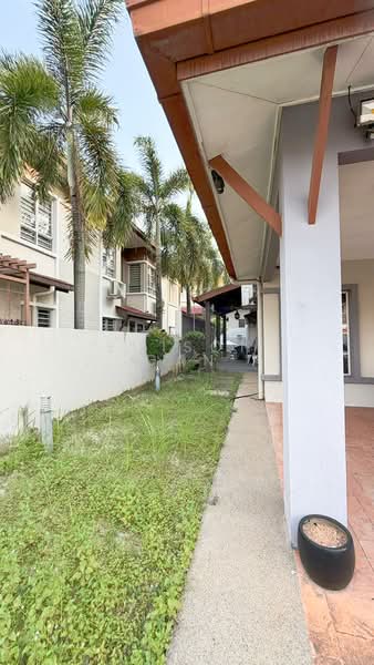 Semi-Detached House for Sale in Shah Alam (Selangor) - Edison Gan - Exterior - PropertyGuru.com.my
