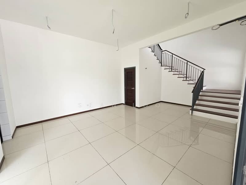 Semi-Detached House for Rent in Ampang (Selangor) - Sean Loo - Living Room - PropertyGuru.com.my