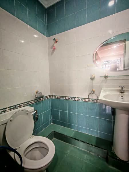 Bandar Damal Perdana untuk Untuk Dijual - RM 650,000, Mac 2026 - Bathroom - PropertyGuru.com.my