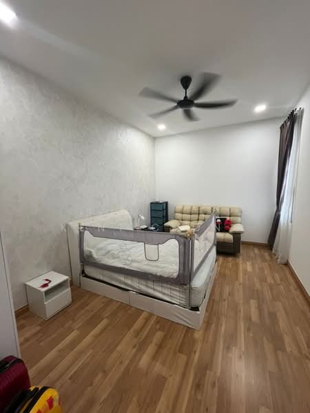 Cluster House for Sale in Eco Majestic (Semenyih) - Kent Chong - Bedroom - PropertyGuru.com.my